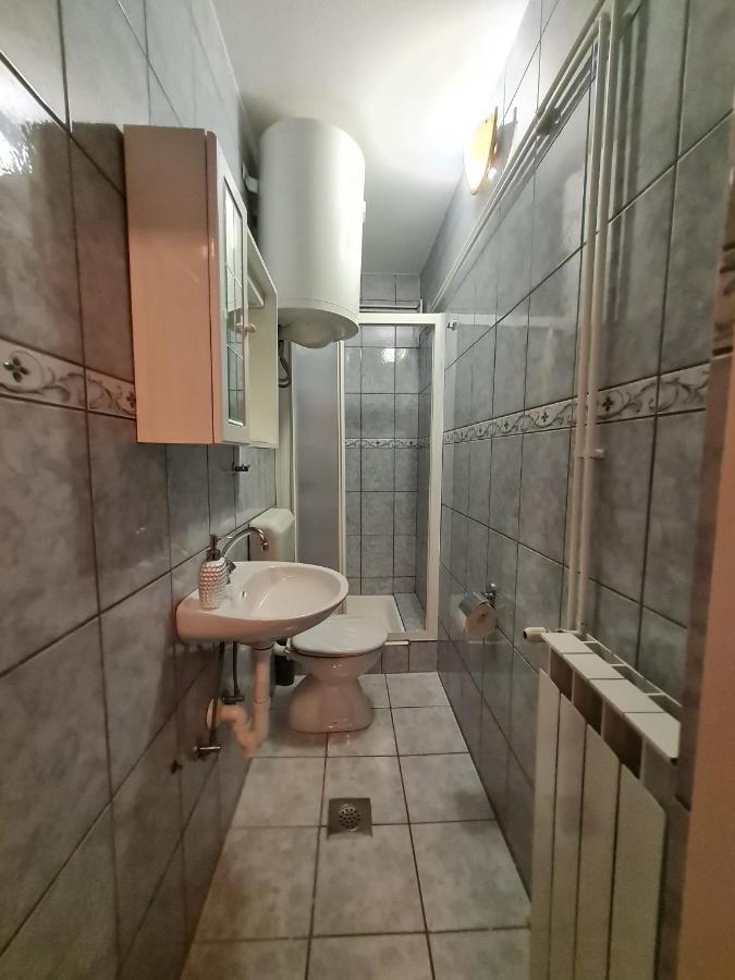 Apartments Nada Mundanije 外观 照片