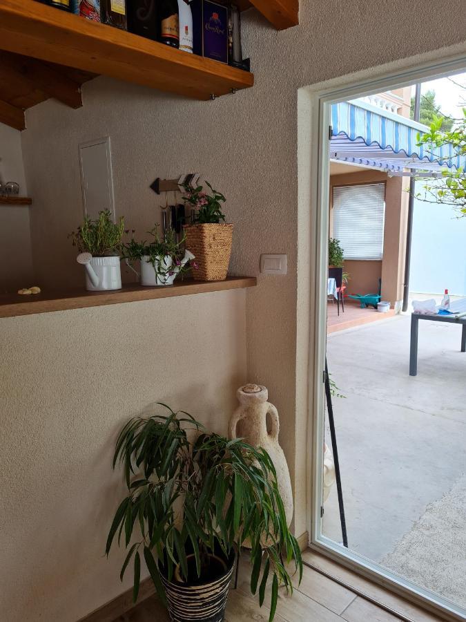 Apartments Nada Mundanije 外观 照片